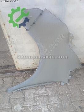 Renault Kangoo Sağ Ön Çamurluk çıkma parça