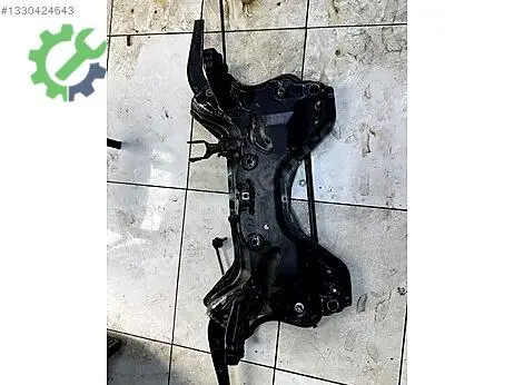 Peugeot 206 Ön Travers çıkma parça