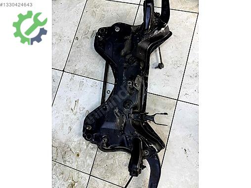 Peugeot 206 Ön Travers çıkma parça
