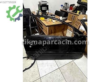 Peugeot 206 Sağ Kapı çıkma parça