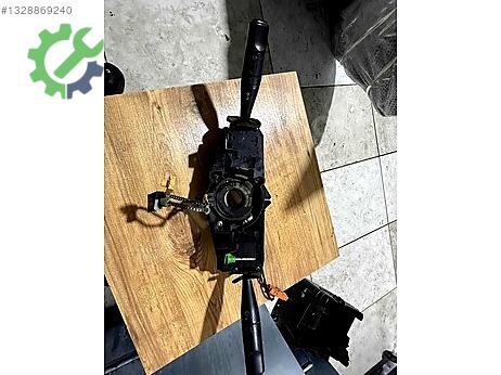 Peugeot 206 Sinyal Kolu çıkma parça