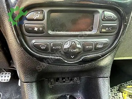 Peugeot 206 Klima Kontrol Ünitesi çıkma parça