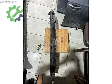 Peugeot 206 Ön Tampon Demiri çıkma parça
