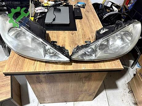 Peugeot 206 Sağ Ön Far çıkma parça