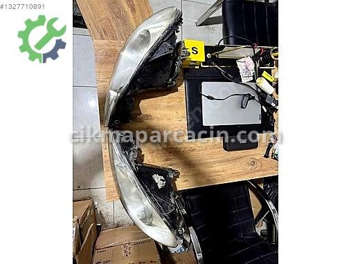 Peugeot 206 Sağ Ön Far çıkma parça