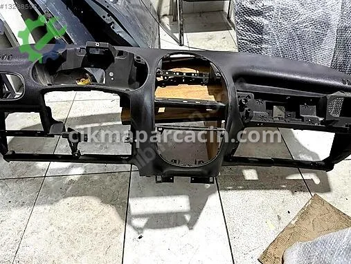Peugeot 206 Torpido çıkma parça