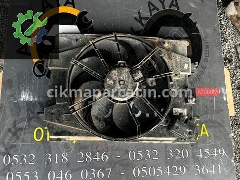 Renault Captur Fan Motoru 214818009R çıkma parça