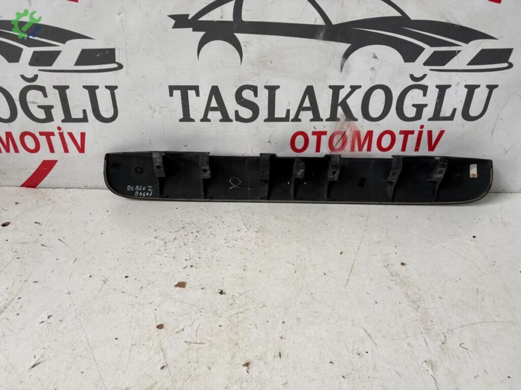 Fiat Doblo Bagaj Plastiği çıkma parça