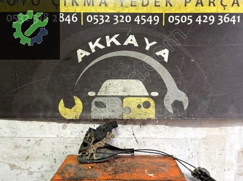 Geely Familia Sağ Arka Kapı Kilidi 220004JL7152 çıkma parça