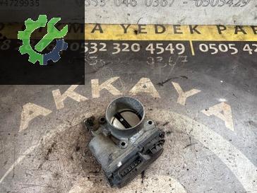 Toyota Corolla Gaz Kelebeği 22030 çıkma parça