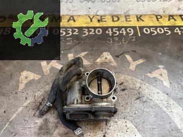 Toyota Auris Gaz Kelebeği 22030 çıkma parça