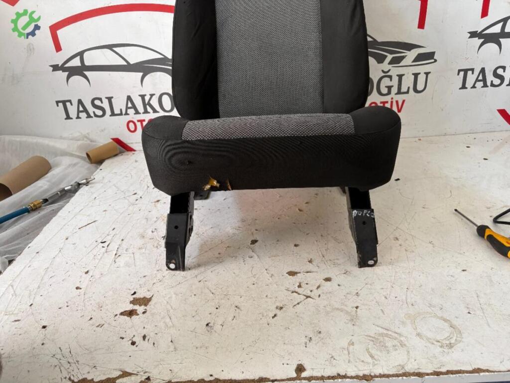 Fiat Doblo Koltuk çıkma parça