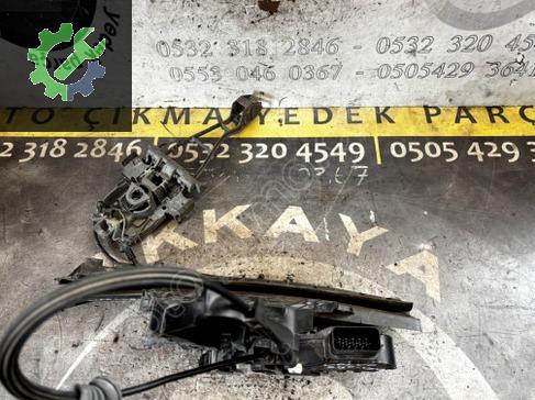 Volvo S40 Sol Ön Kapı Kilidi 2400150 çıkma parça