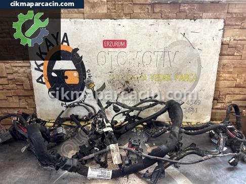 Renault Megane Motor Tesisatı çıkma parça