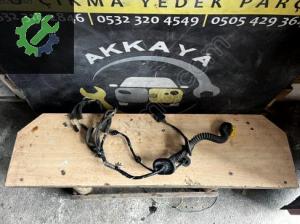 241261023R Fluence Sol Arka Kapı Tesisatı Orjinal Çıkma