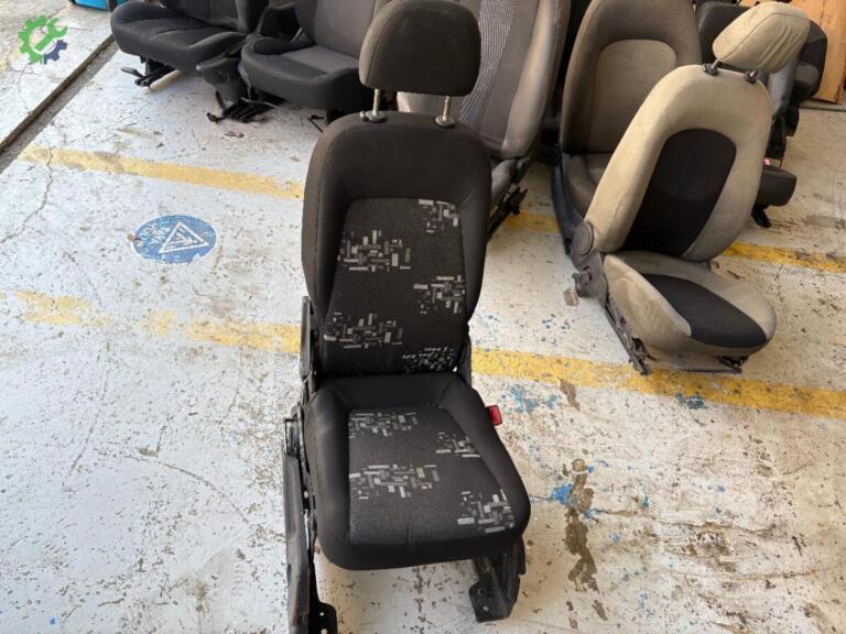Fiat Fiorino Yolcu Koltuğu çıkma parça