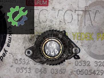 Toyota Auris Şarj Dinamosu 27060 çıkma parça