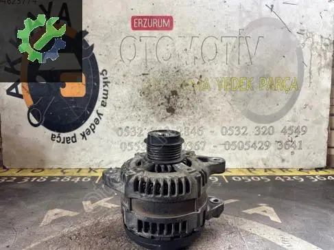 Toyota Auris Şarj Dinamosu çıkma parça