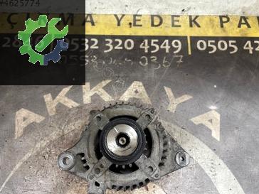 Toyota Auris Şarj Dinamosu 27060 çıkma parça
