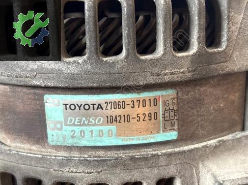 Toyota Auris Şarj Dinamosu 27060 çıkma parça