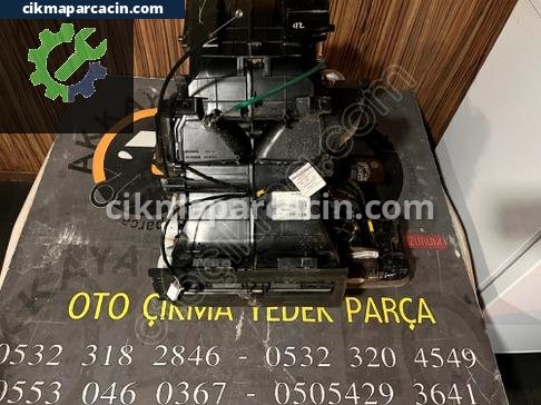 Renault Clio Kalorifer Kutusu çıkma parça