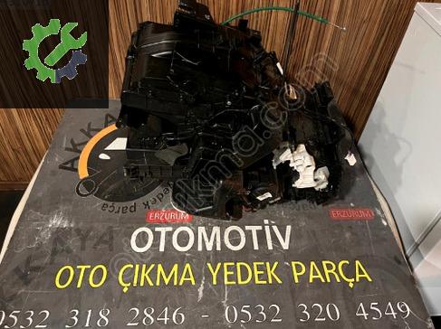 Renault Clio Kalorifer Kutusu 272700241R çıkma parça