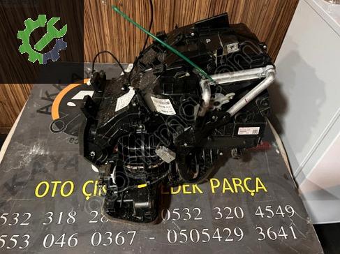 Renault Clio Kalorifer Kutusu 272700241R çıkma parça