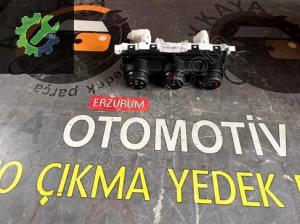 275000044R Clio 5 Kalorifer Kontrol Paneli Orjinal Çıkma