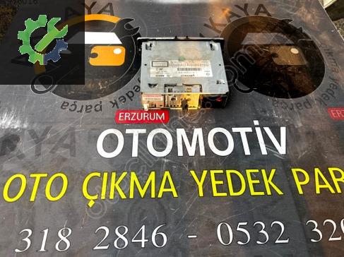 Renault Megane Cd - Çalar 281155040R çıkma parça