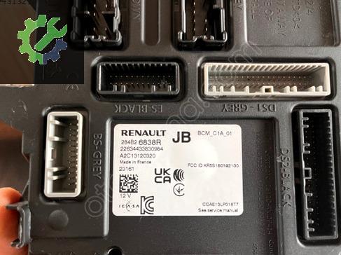 Renault Clio UCH Beyni 284B26838R çıkma parça