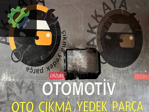 Renault Clio Beyin 284C03643R çıkma parça