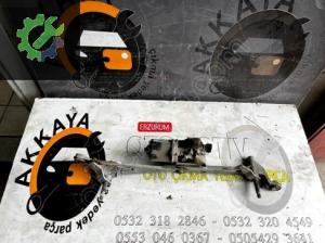 288005974R Megane 4 ön Cam Silecek Motoru Orjinal Çıkma