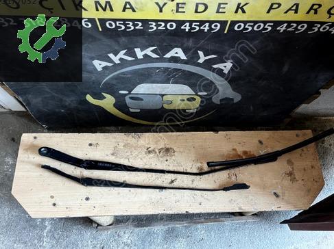 Renault Fluence Silecek Kolu 288860083R çıkma parça