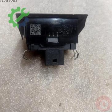 Volkswagen Polo Gösterge Çerçevesi 2G0907451B çıkma parça