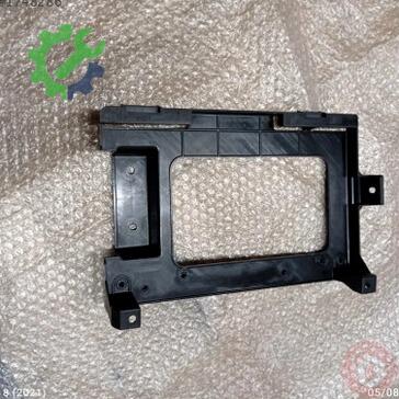 Volkswagen Golf Ara Bölme Sacı 2GA035933 çıkma parça