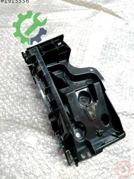 Volkswagen T-Cross Tampon Braketi 2GM807393N çıkma parça
