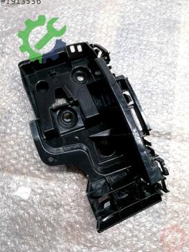 Volkswagen T-Cross Tampon Braketi 2GM807393N çıkma parça