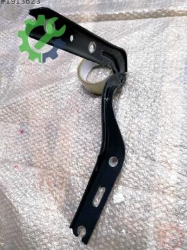 Volkswagen T-Cross Kaput Menteşesi 2GM823301A çıkma parça