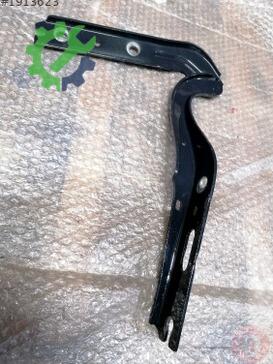 Volkswagen T-Cross Kaput Menteşesi 2GM823301A çıkma parça