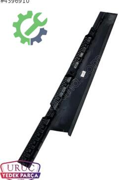 Volkswagen T-Cross Kapı Direği 2GM837902F çıkma parça