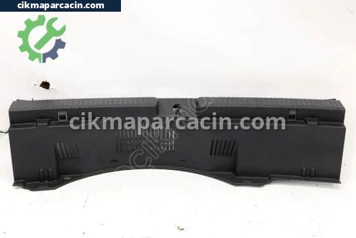 Volkswagen T-Cross Bagaj çıkma parça