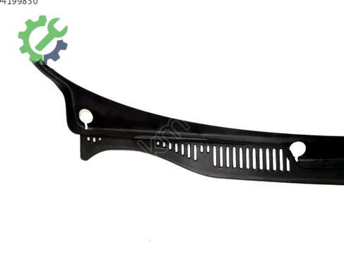 Volkswagen Caddy Ön Cam Izgarası 2K0819403 çıkma parça