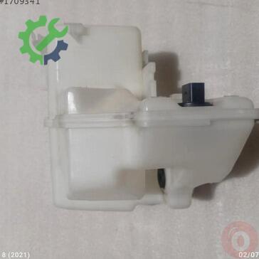 Volkswagen Caddy Yedek Su Deposu 2K5955453D çıkma parça