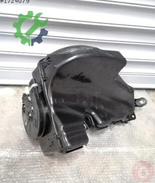 Seat Ibiza 2Q0131877G çıkma parça