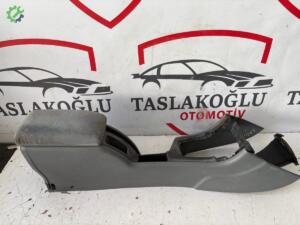 RENAULT LAGUNA 1 ORTA KONSOL