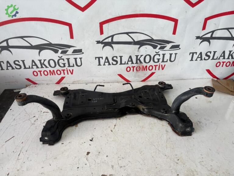 Volvo S40 Travers çıkma parça