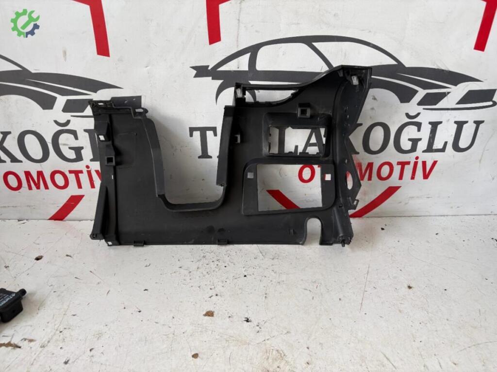 Renault Kangoo Torpido çıkma parça