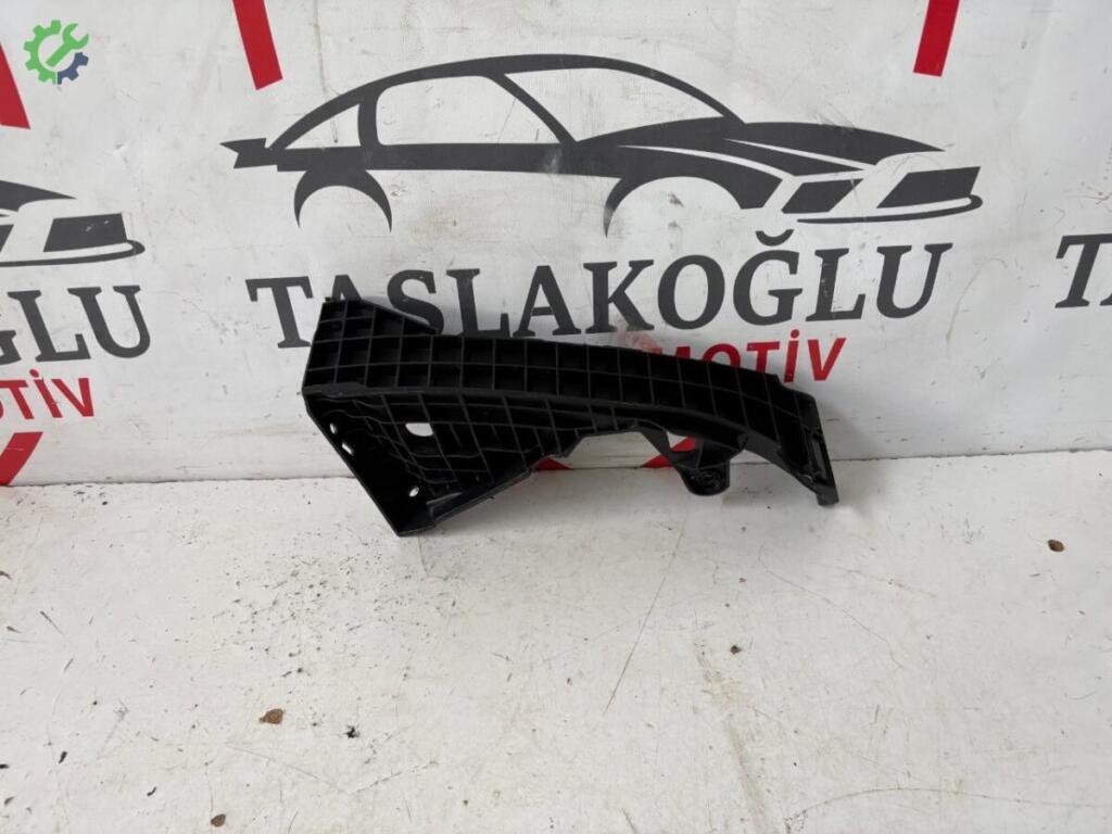 Honda HR-V Far Alt Kaş çıkma parça