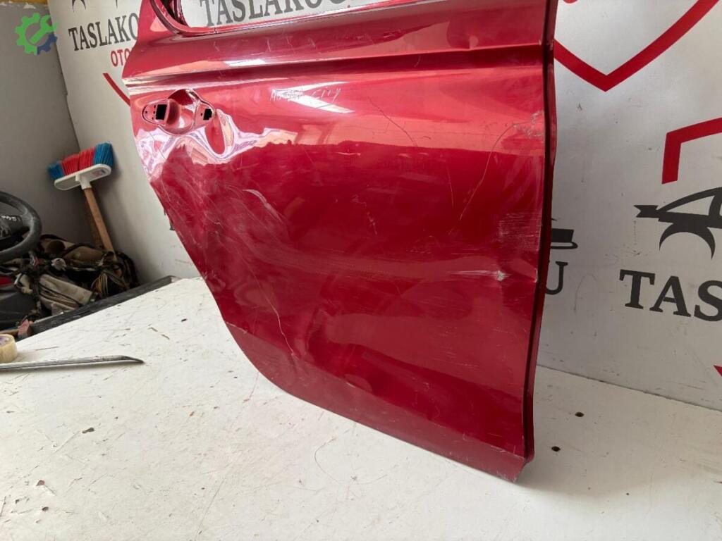 Honda City Sağ Arka Kapı çıkma parça