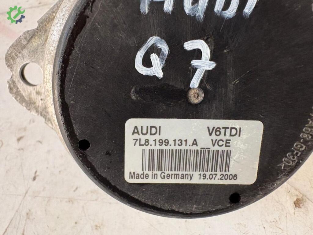 Audi Q7 Motor Takozu 7L8199131A çıkma parça